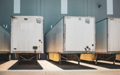 Vidutinio dydžio maisto gamybos įmonė investuoja į nuosavą logistiką: ką tai reiškia kainoms ir darbuotojams