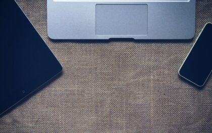 „Smart-ID“, mobilusis parašas ar ID kortelė – kuris būdas saugiausias?